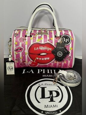 La Philipe Juicy Lips Classic Shoulder/Handbag